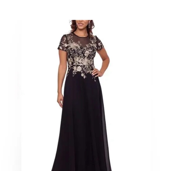 Betsy & Adam Dresses & Skirts - Betsy & Adam Black and Gold Floral Maxi Dress